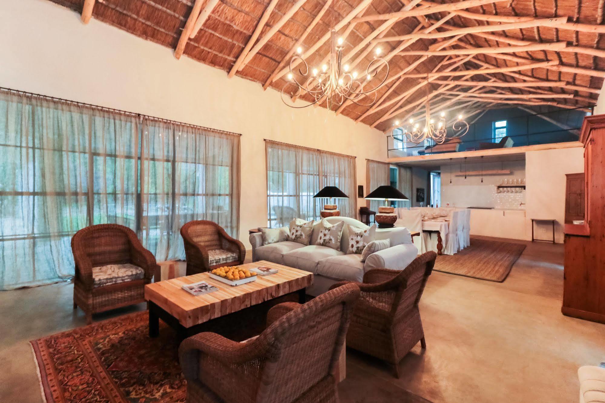 Graaff-Reinet The Whyte House B&B 외부 사진